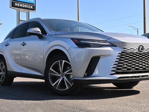 Used 2025 Lexus RX 350 Premium w/ Accessory Package (Z1) image 2