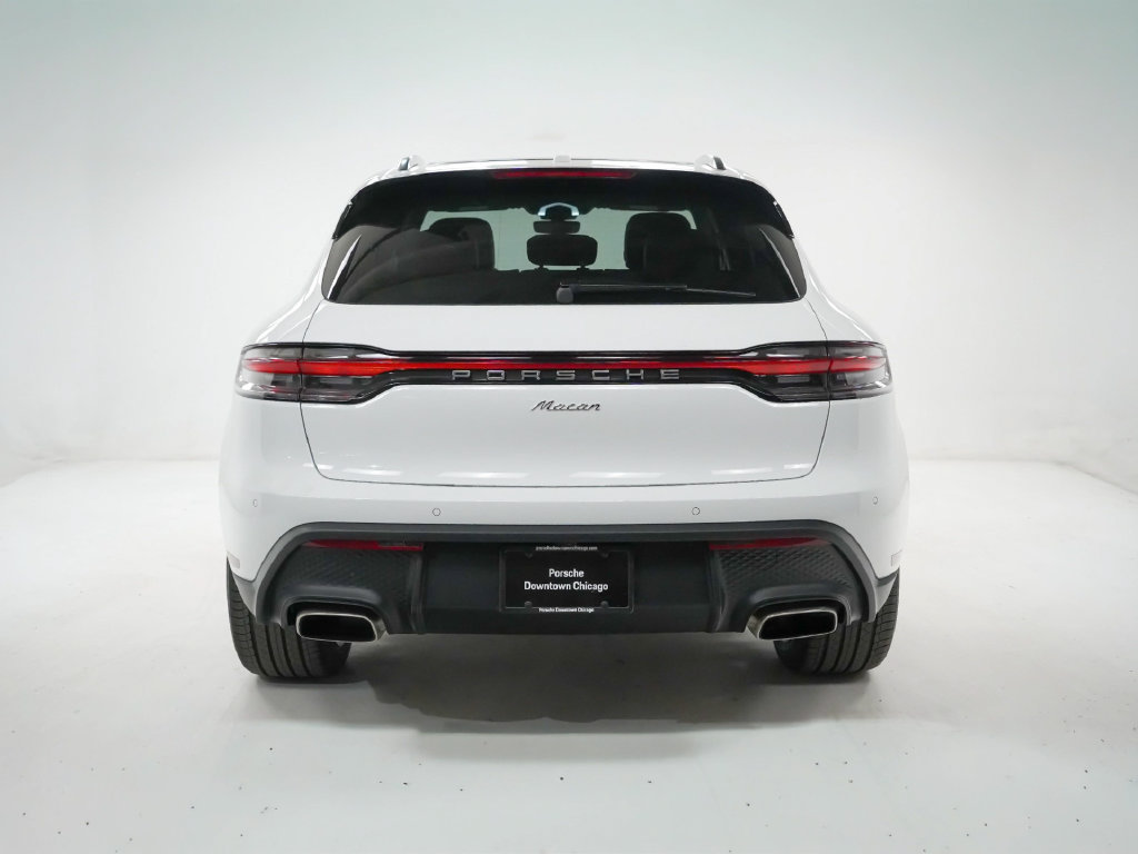 Certified 2026 Porsche Macan AWD/4WD image 11