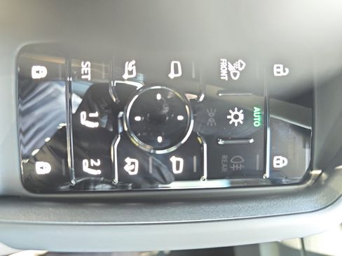 New 2025 Audi Q5 Premium Plus image 24