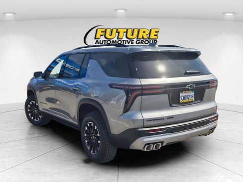Certified 2026 Chevrolet Traverse Z71 w/ Driver Confidence Package AWD/4WD image 6