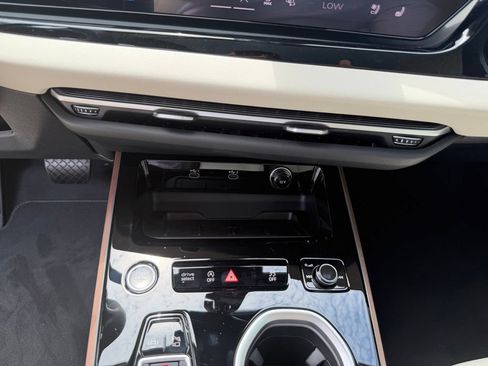 New 2026 Audi A6 Premium Plus AWD/4WD image 20