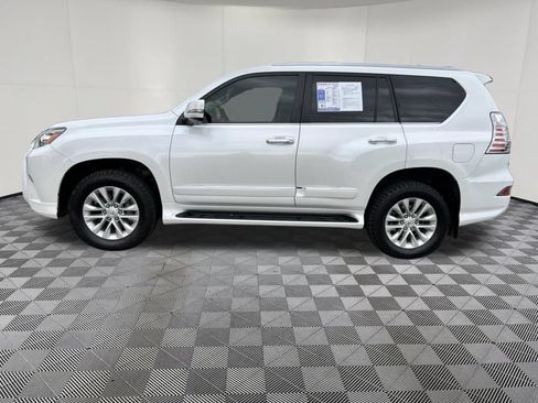 Used 2018 Lexus GX 460 Premium w/ Premium Package AWD/4WD image 4
