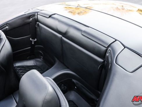 Used 2014 Ferrari California image 77