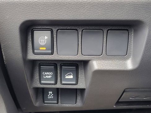 Used 2023 Nissan Frontier SV w/ Technology Package AWD/4WD image 20