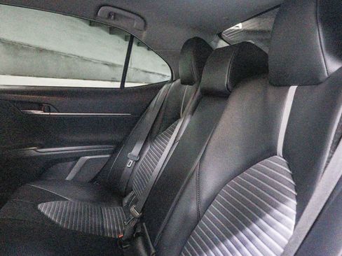 Certified 2023 Toyota Camry SE FWD image 19