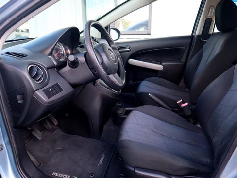 Used 2013 MAZDA MAZDA2 Sport image 48