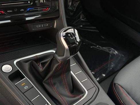New 2026 Volkswagen Jetta GLI Autobahn FWD image 27