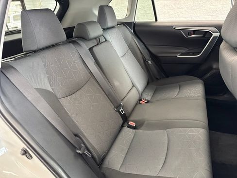 Certified 2025 Toyota RAV4 XLE AWD/4WD image 40
