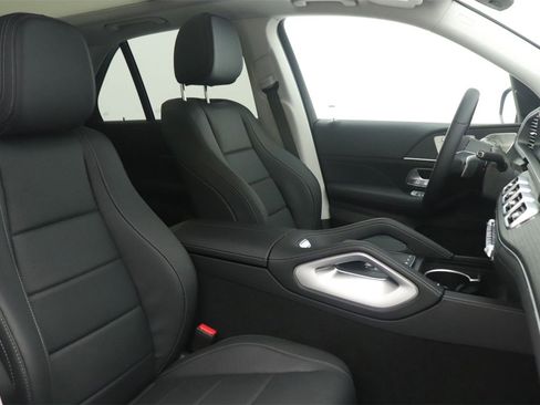 New 2026 Mercedes-Benz GLE 450 4MATIC image 9
