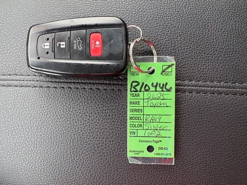 Certified 2025 Toyota RAV4 XLE Premium AWD/4WD image 31