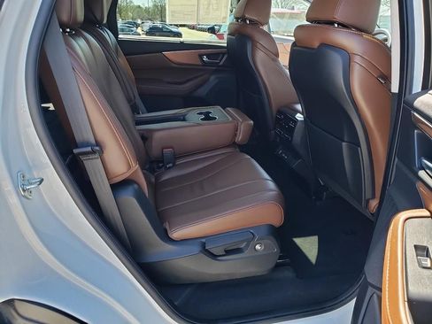 Certified 2024 Acura MDX SH-AWD w/ Technology Package image 34
