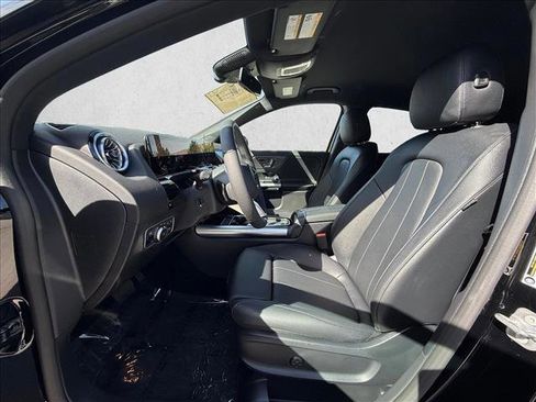 Certified 2025 Mercedes-Benz GLA 250 GLA 250 image 4