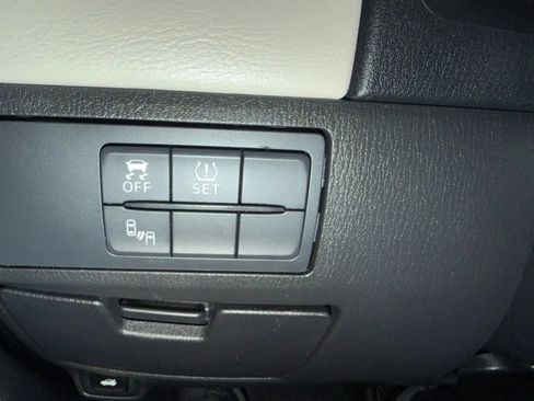 Used 2016 MAZDA MAZDA6 Grand Touring image 17