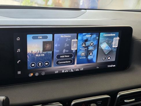 New 2026 Nissan Sentra SR FWD image 20