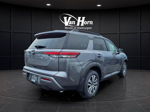 New 2026 Nissan Pathfinder SL AWD/4WD image 14