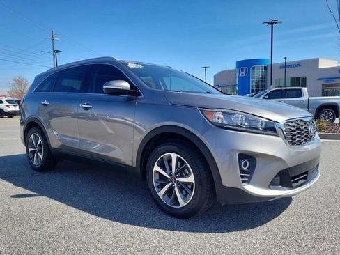 Used 2019 Kia Sorento EX image 3