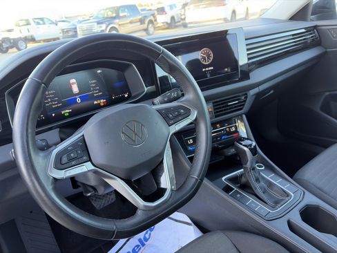 Used 2025 Volkswagen Jetta S image 13