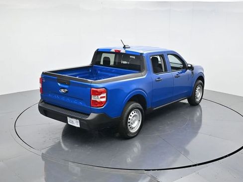 New 2025 Ford Maverick XL image 38