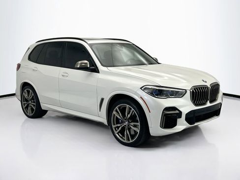 Used 2023 BMW X5 M50i w/ Executive Package image 3