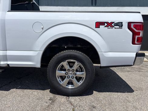 Used 2019 Ford F150 XLT w/ Equipment Group 302A Luxury AWD/4WD image 11