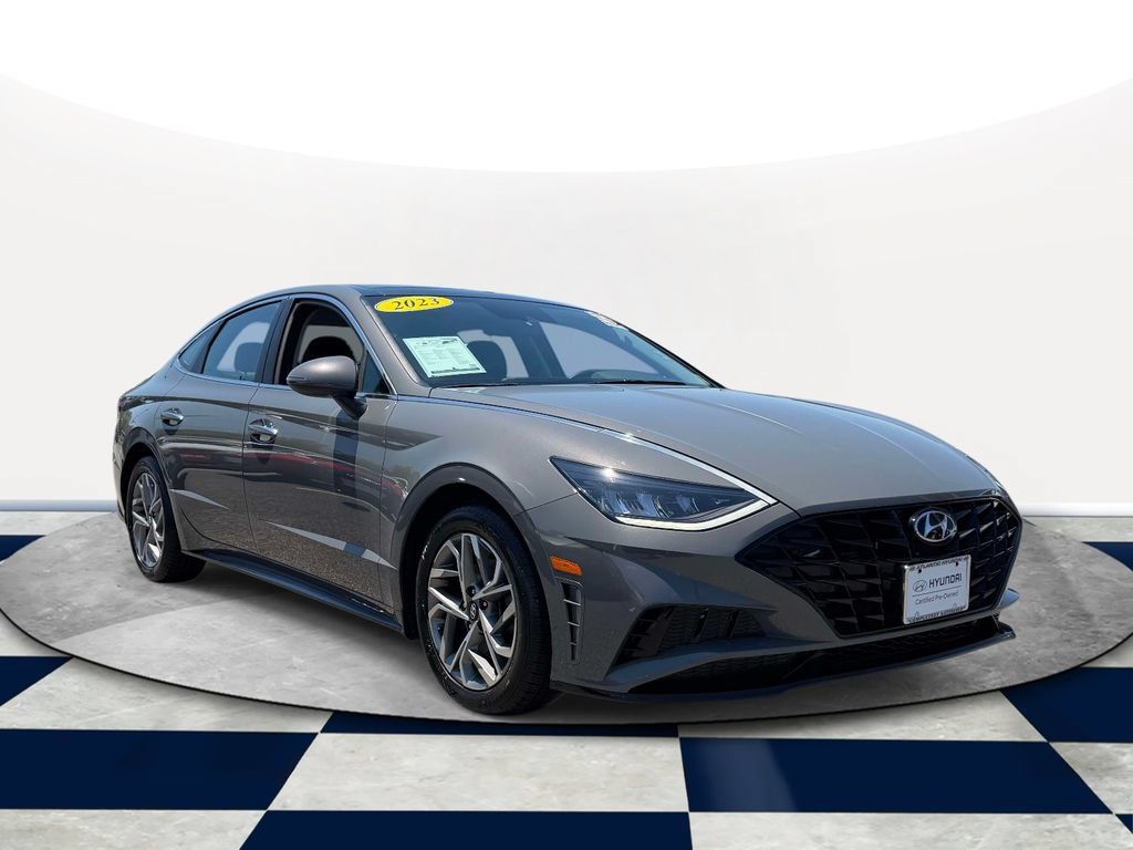 Used 2023 Hyundai Sonata SEL w/ Convenience Package FWD image 1