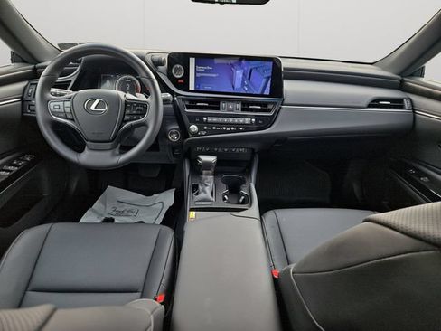 Used 2025 Lexus ES 350 w/ Technology Package FWD image 17