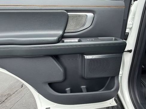 New 2026 Ford Expedition Tremor image 15