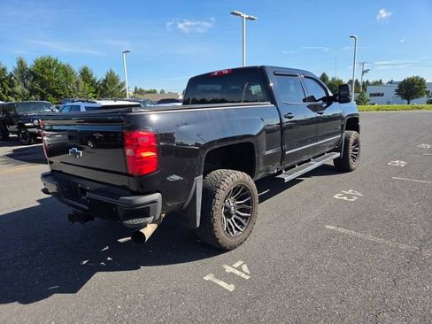 Used 2015 Chevrolet Silverado 2500 High Country w/ Duramax Plus Package AWD/4WD image 18