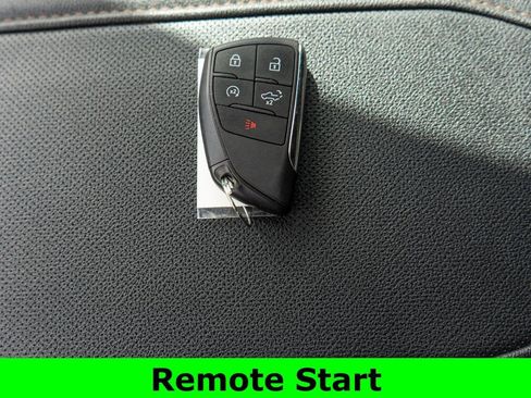 Used 2024 GMC Sierra 1500 AT4 w/ AT4 Preferred Package AWD/4WD image 31