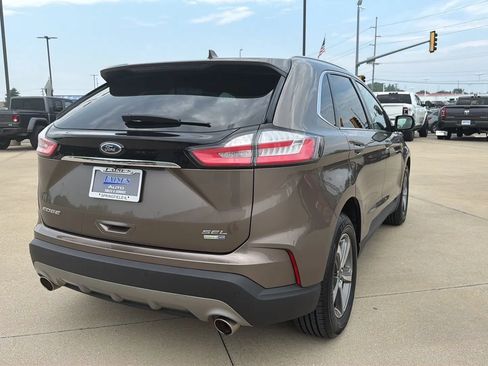 Used 2019 Ford Edge SEL w/ Equipment Group 201A AWD/4WD image 18