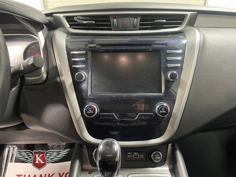 Used 2021 Nissan Murano SL w/ SL Moonroof Package image 17