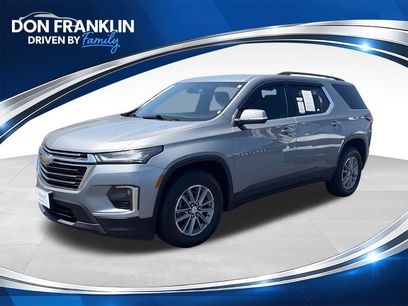 Used 2023 Chevrolet Traverse LT