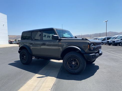 New 2026 Ford Bronco Badlands AWD/4WD image 20