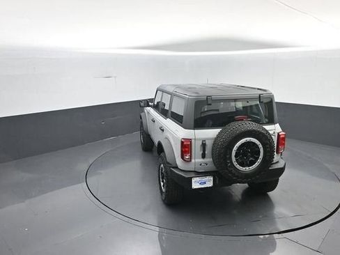 New 2026 Ford Bronco 4-Door w/ Sasquatch Package AWD/4WD image 25
