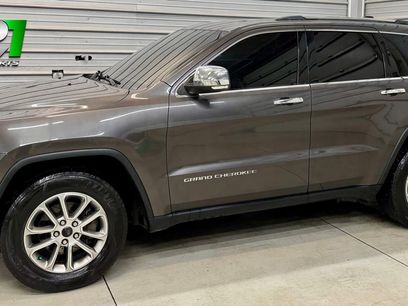 Used 2014 Jeep Grand Cherokee Limited w/ Luxury Group II