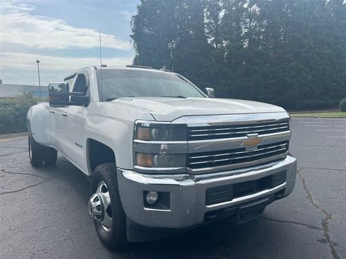 Used 2015 Chevrolet Silverado 3500 LTZ w/ Duramax Plus Package AWD/4WD image 12