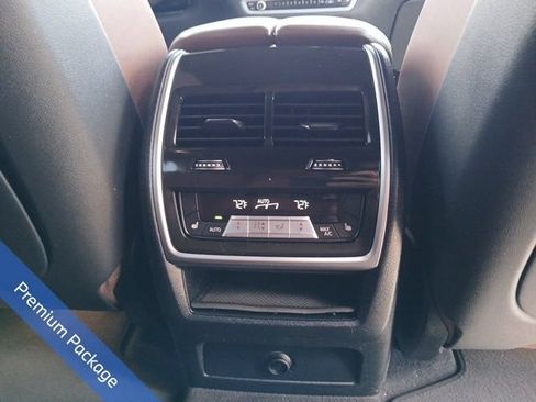 Used 2022 BMW X5 sDrive40i w/ Luxury Seating Package RWD image 15