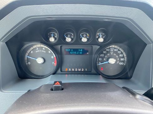 Used 2011 Ford F250 XL image 11