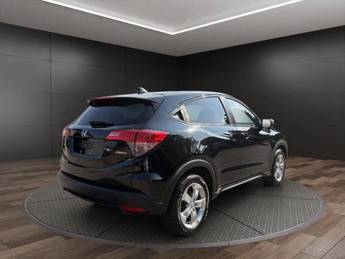 Used 2016 Honda HR-V EX image 8