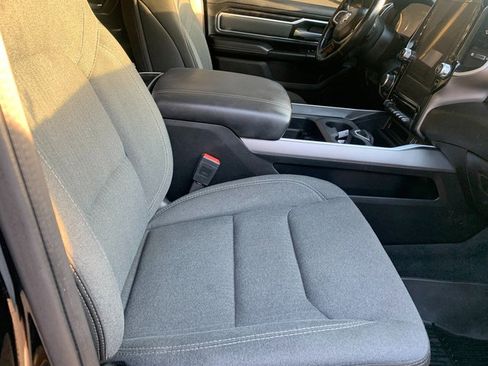 Used 2022 RAM 1500 Big Horn AWD/4WD image 11