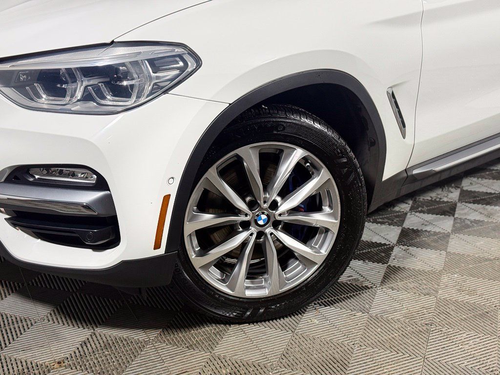 Used 2019 BMW X3 xDrive30i w/ Executive Package AWD/4WD image 2