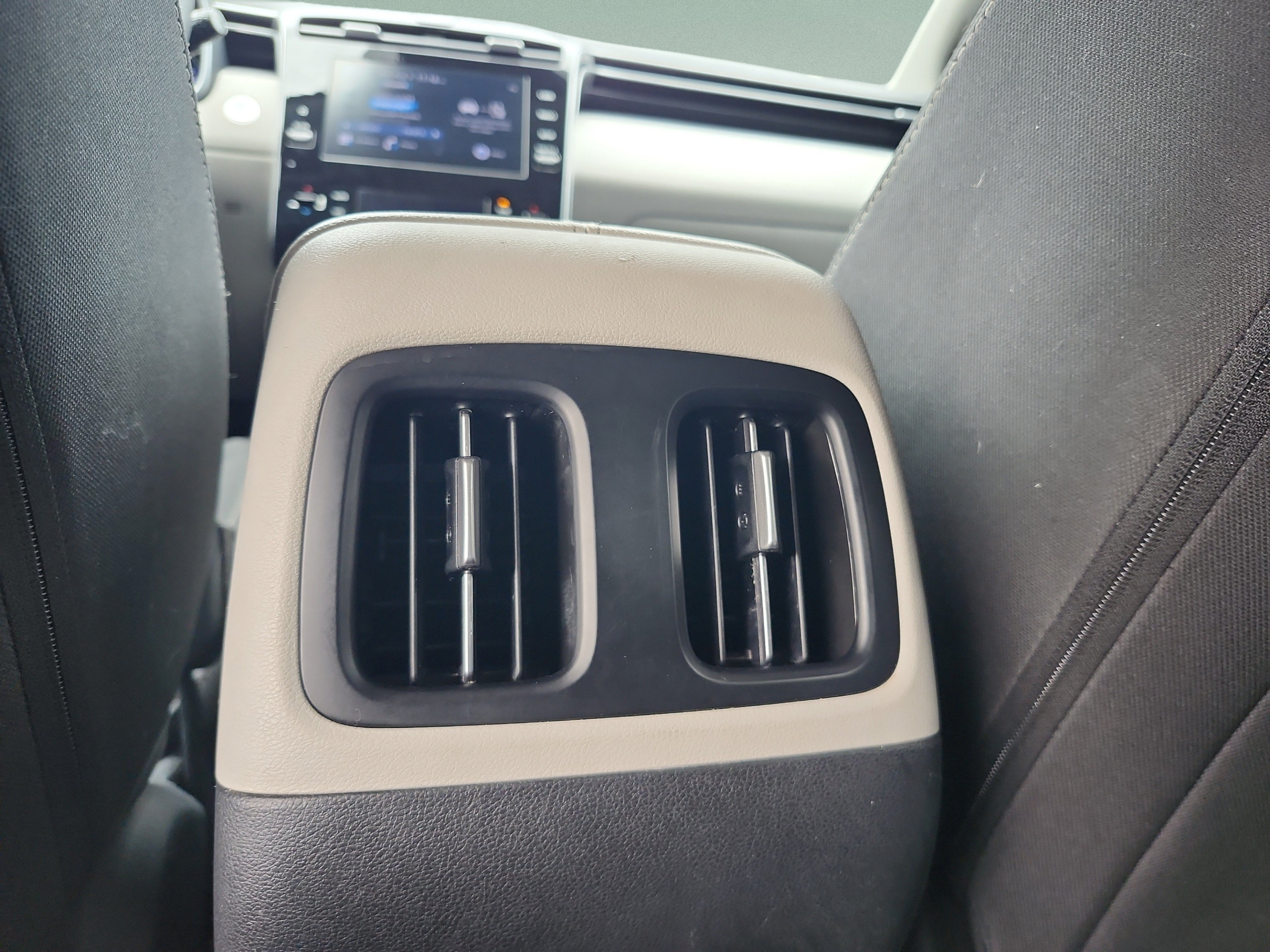 Certified 2024 Hyundai Tucson SEL FWD image 19