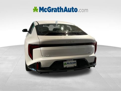 New 2025 Kia K4 GT-Line w/ GT-Line Sunroof Package image 4