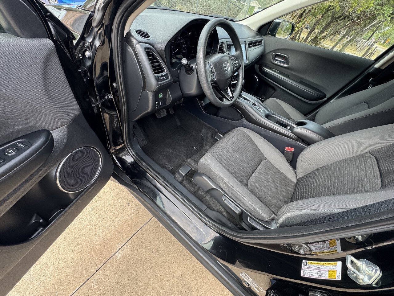 Used 2021 Honda HR-V EX image 44