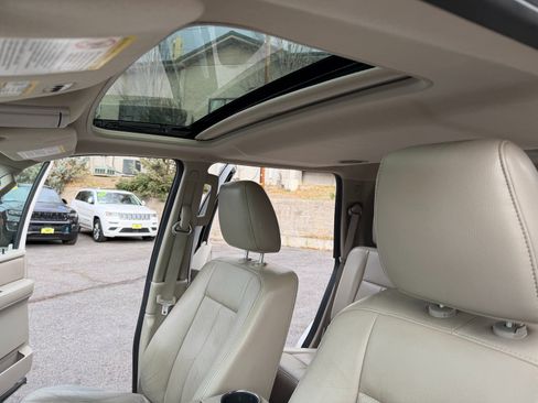 Used 2013 Ford Expedition Limited image 15