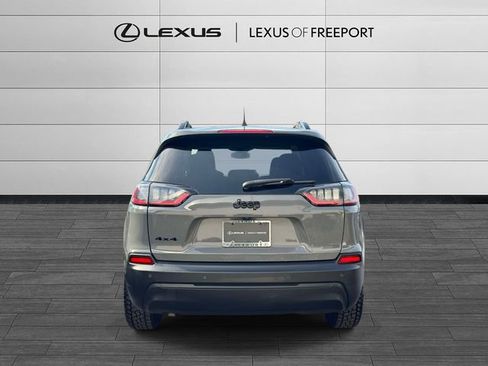 Used 2023 Jeep Cherokee Altitude Lux AWD/4WD image 6