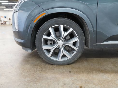 Used 2022 Hyundai Palisade Limited AWD/4WD image 16