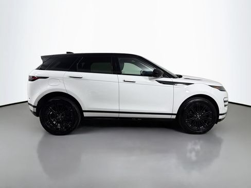 Used 2026 Land Rover Range Rover Evoque Dynamic SE AWD/4WD image 4