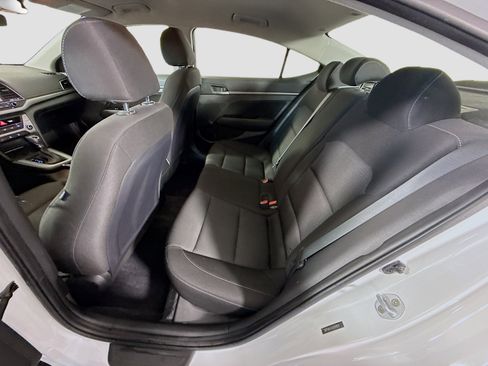 Used 2018 Hyundai Elantra SEL image 24