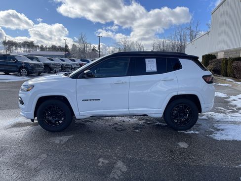 Used 2022 Jeep Compass High Altitude image 6